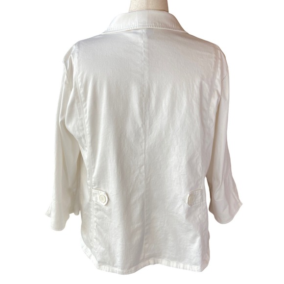 White Jacket Spring Button Front Pockets Size 2X - Picture 3 of 5